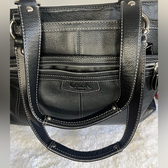 Coach Black Leather Shoulder Bag - Picture 5 of 15